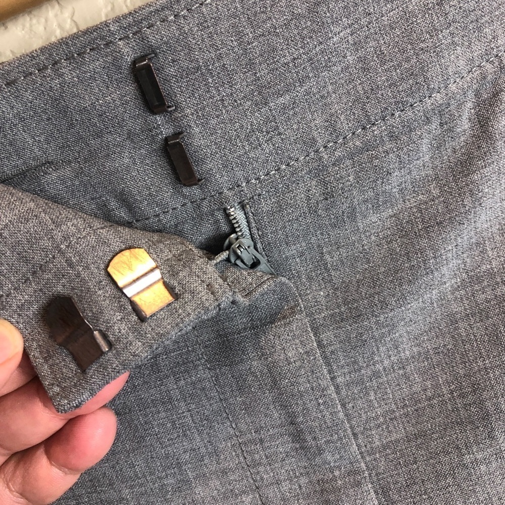 BCBGMaxAzria heather gray wool pencil skirt size 4‎ - Picture 6 of 8